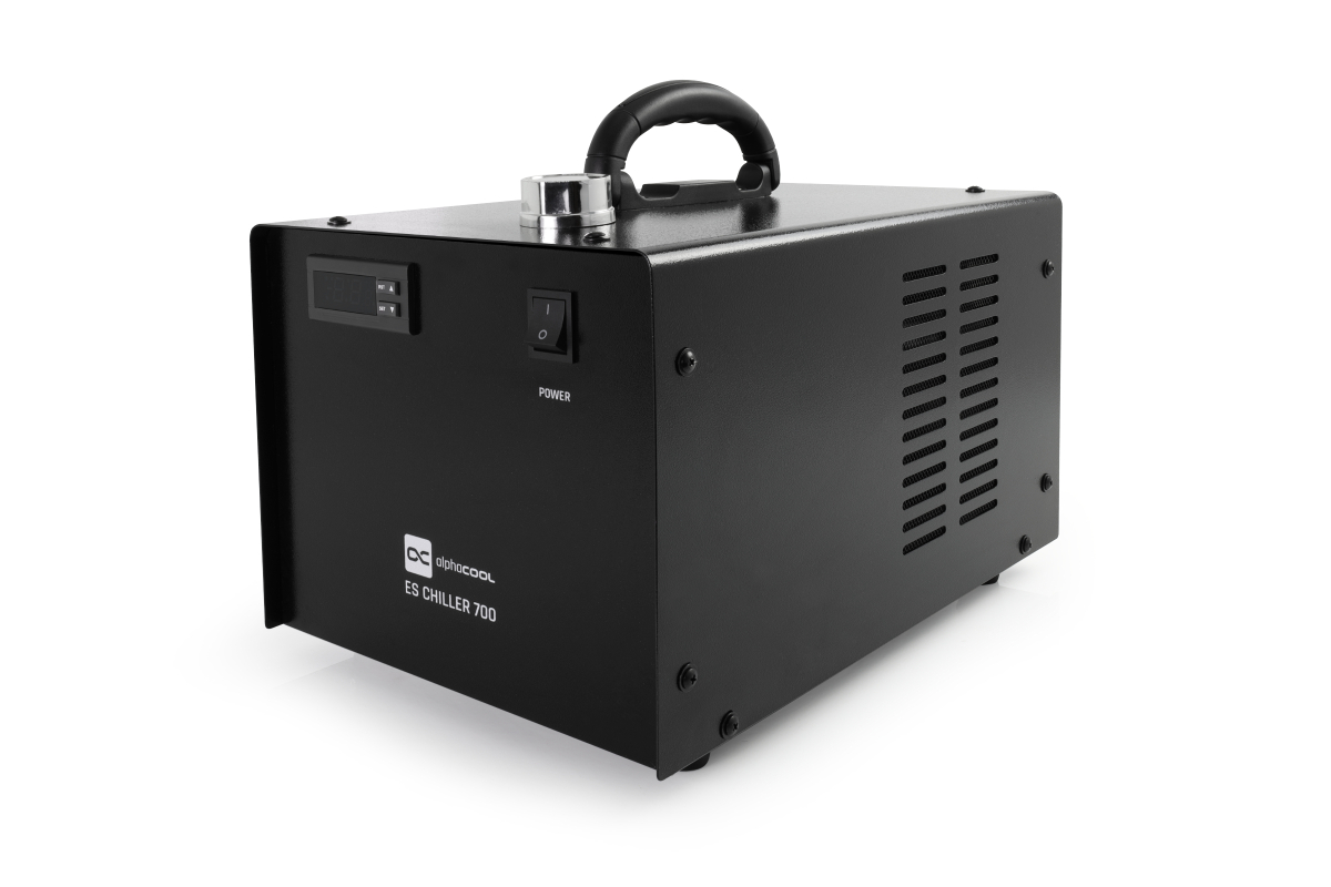 ES Chiller 700 